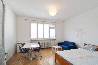 Pronájem bytu 1+1, 30m2, Praha 4- Nusle