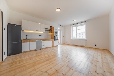 Pronájem bytu 2+KK/B/L, 62 m2, Kladno - ulice Cyrila Boudy