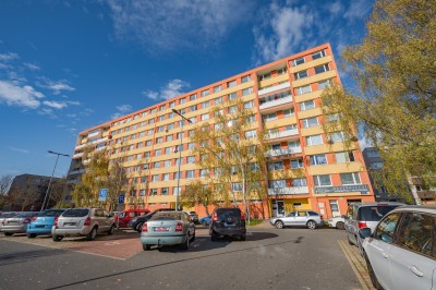 Pronájem bytu 2+kk, 40 m2 - Kladno, ulice Italská