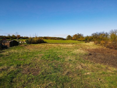 Prodej zasíťovaného pozemku o výměře 880m2, Štěchovice - Masečín