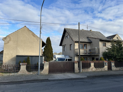 Prodej domu 5+kk ,se zahradou, garáží - na pozemku 945m2, Černiv - okr. Litoměřice