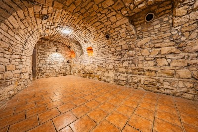 Pronájem sklepních prostor, ulice Soukenická - Slaný