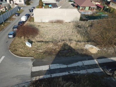 Prodej stavebního pozemku 1242 m2, Libušín okr. Kladno