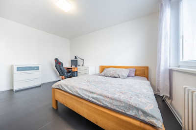Pronájem bytu 1+1, 35 m2 - Kladno, ulice Na Vyhaslém