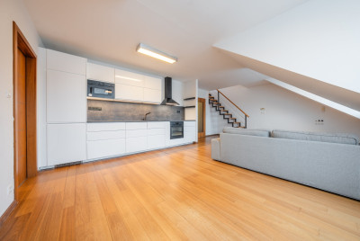 Prodej mezonetového bytu 3+kk/OV/108m2, Přípotoční Praha-Vršovice