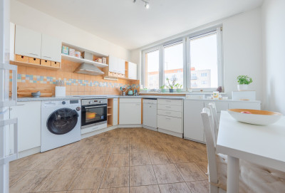 Prodej byty 3+1/OV, 76m2 - Vrchlického Kladno