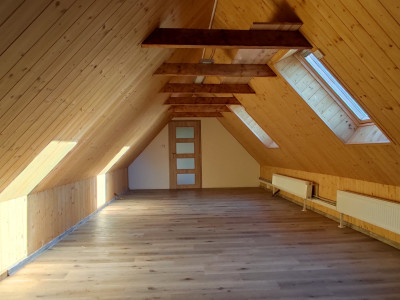Prodej Bytu / RD 4+kk,180m2, pozemek 158 m2, Hostivice