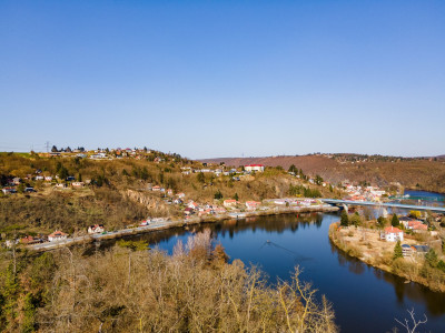 Chata Hradištko 2+kk, 39 m2, zahrada, pozemek 400 m2, Slunná