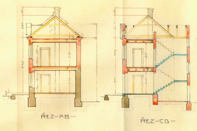 Peruc - městský patrový dům 4+kk, 110 m2, dvůr, parkování, pozemek 208 m2
