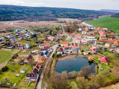 RD 220 m2, 2 bytové jednotky, pozemek 555 m2, Lubenec - Ležky, okr. Louny