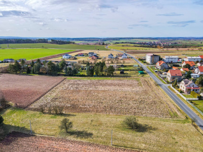 Prodej stavebního pozemku výměře 1.002m2, inženýrské sítě, Lužná II