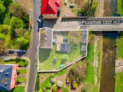 Prodej bytu 2+1 se sdílenou zahradou a garáží, ulice 9. května, Krnov