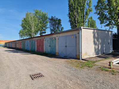 Prodej garáže OV - 20 m2 - Slaný
