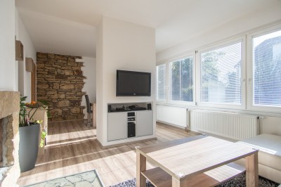 Prodej rodinného domu 6+1, 160 m2, pozemek 1246 m2, Horoměřice - REZERVACE