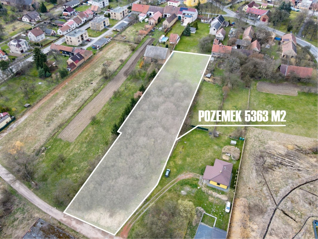 Prodej stavebního pozemku 5363m2, Pavlíkov